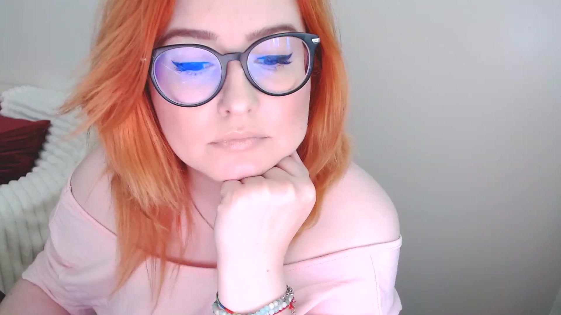 Gallery image thumbnail from EvaStar19's myfreecams stream on, 06/07/2025, 13:27 image 1 of 20