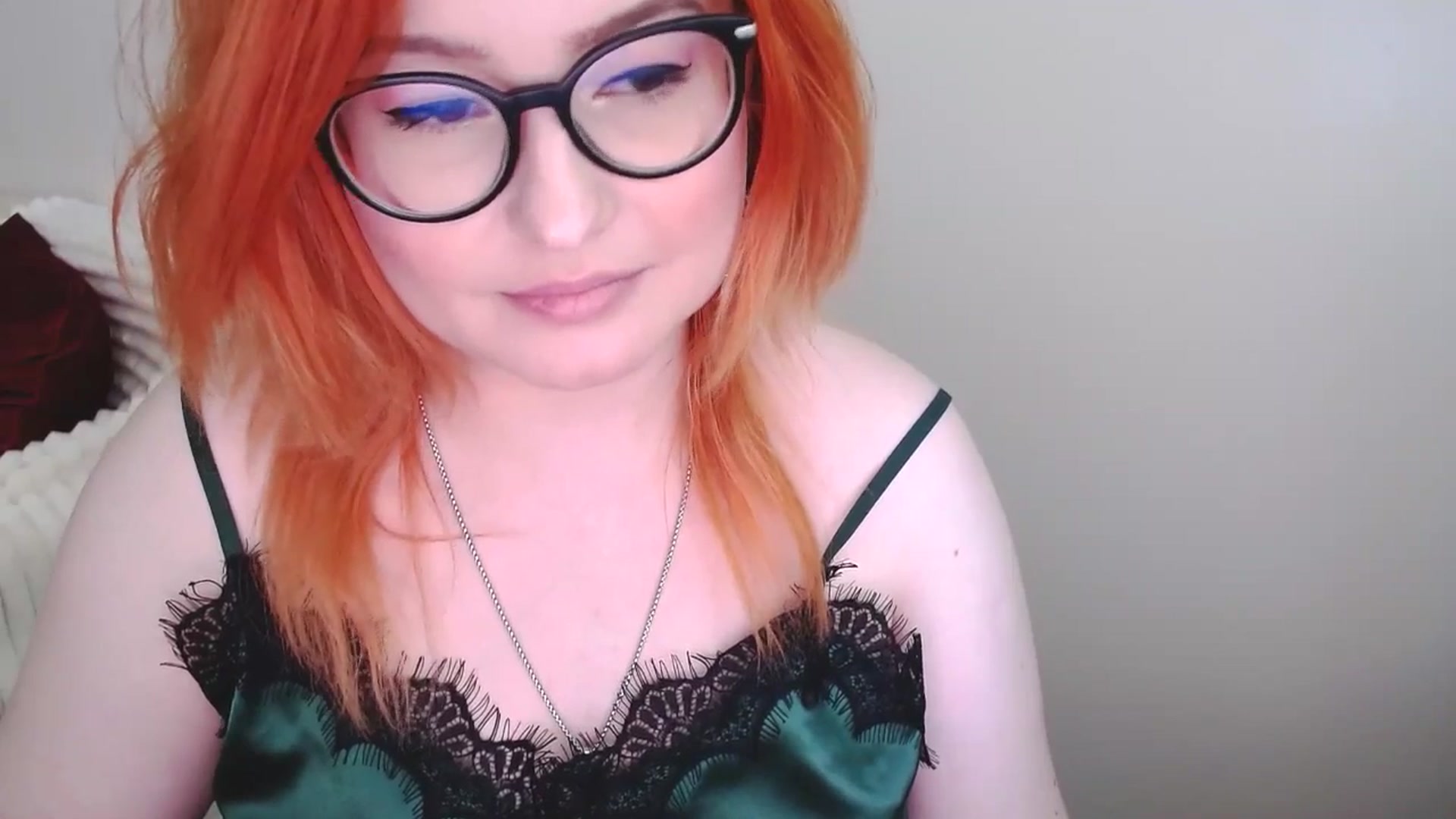 Gallery image thumbnail from EvaStar19's myfreecams stream on, 06/15/2025, 13:06 image 18 of 20