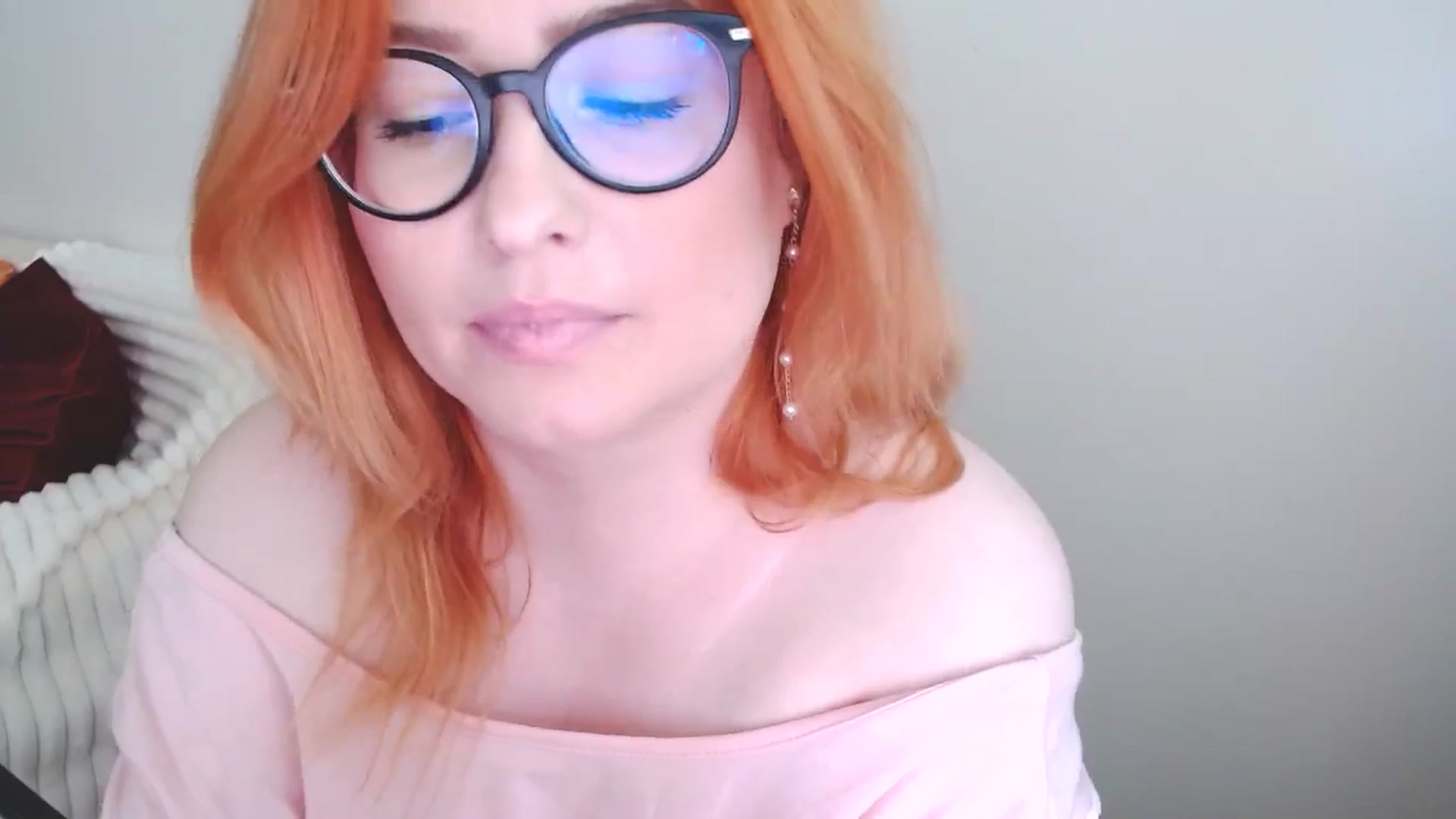Gallery image thumbnail from EvaStar19's myfreecams stream on, 06/28/2025, 11:22 image 11 of 20
