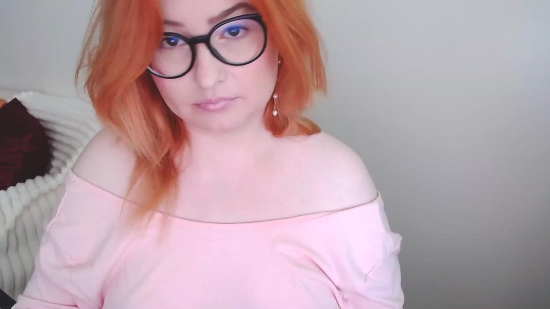 Gallery image thumbnail from EvaStar19's myfreecams stream on, 06/28/2025, 11:22 image 9 of 20
