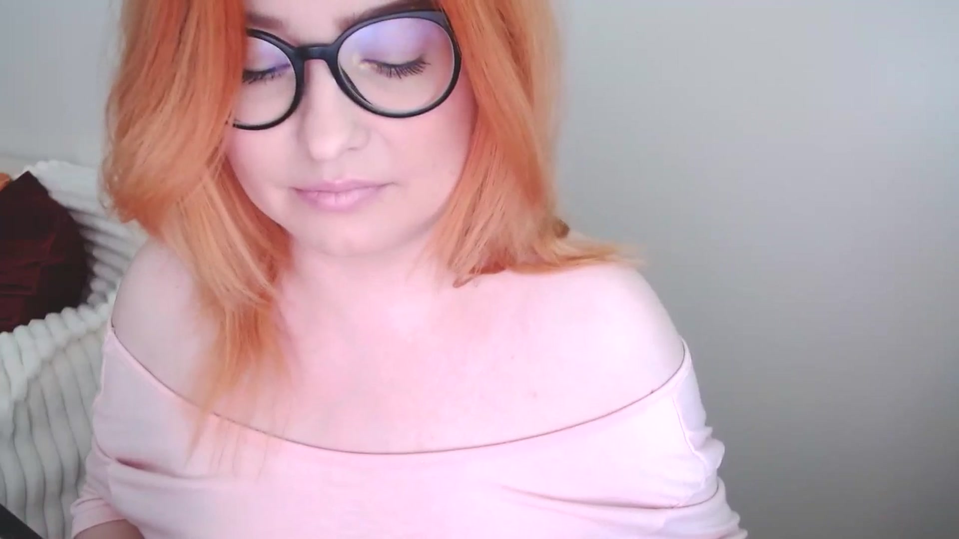 Gallery image thumbnail from EvaStar19's myfreecams stream on, 06/28/2025, 11:22 image 3 of 20