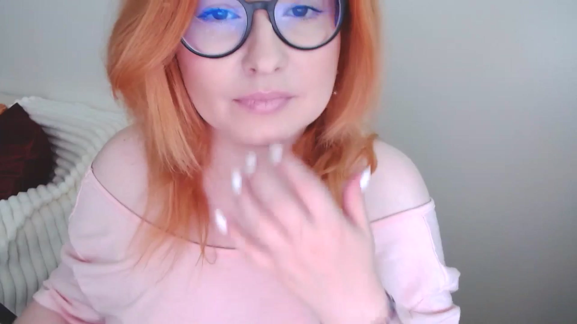 Gallery image thumbnail from EvaStar19's myfreecams stream on, 06/28/2025, 11:22 image 5 of 20