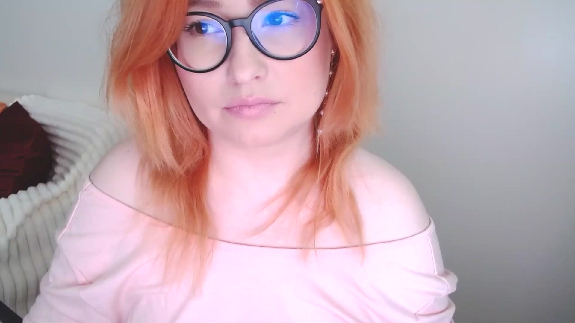Gallery image thumbnail from EvaStar19's myfreecams stream on, 06/28/2025, 12:20 image 11 of 20