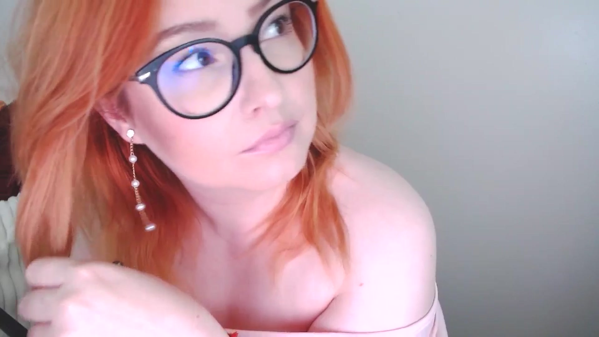 Gallery image thumbnail from EvaStar19's myfreecams stream on, 06/28/2025, 12:20 image 13 of 20