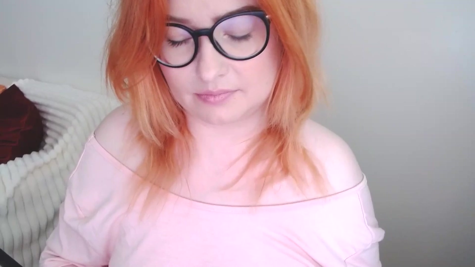 Gallery image thumbnail from EvaStar19's myfreecams stream on, 06/28/2025, 12:20 image 4 of 20
