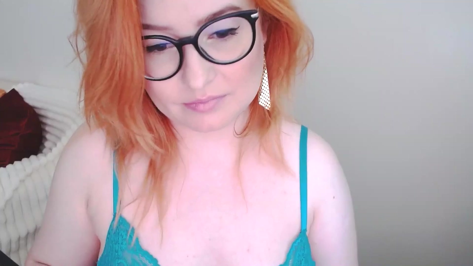 Gallery image thumbnail from EvaStar19's myfreecams stream on, 06/29/2025, 12:51 image 20 of 20