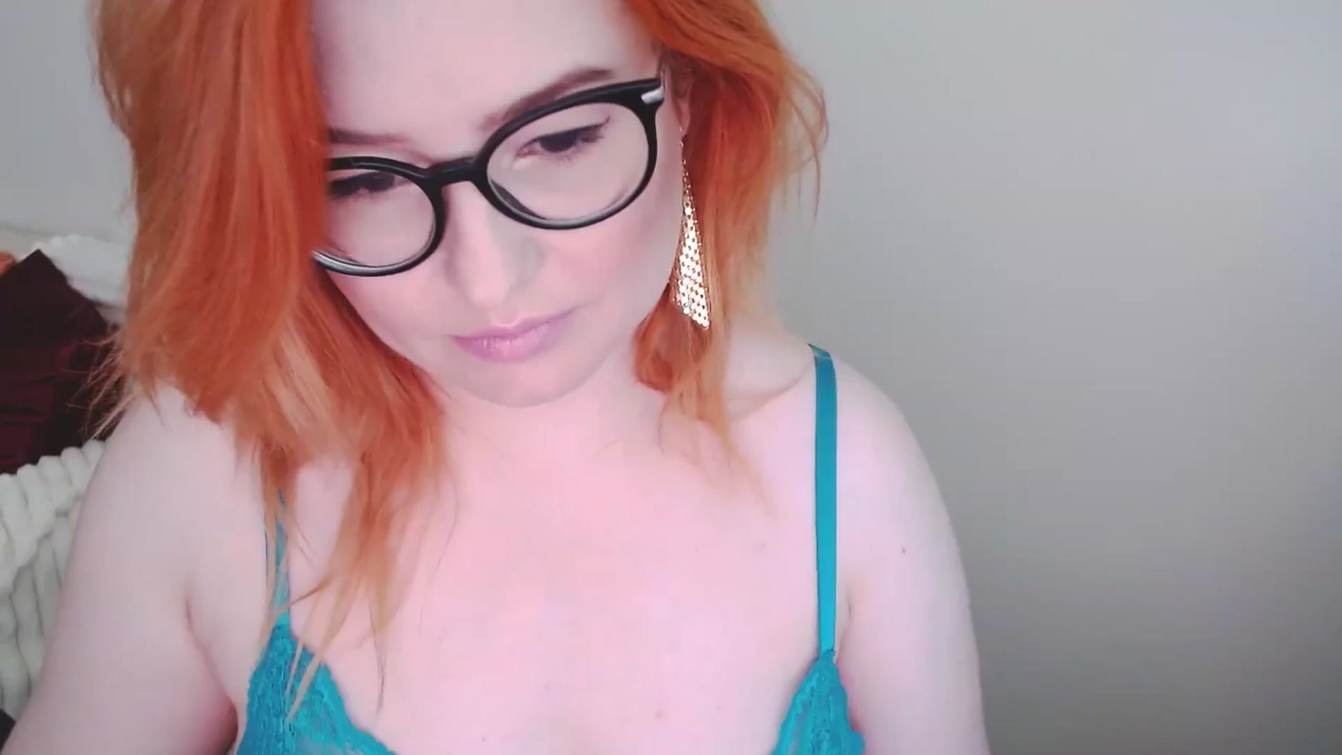Gallery image thumbnail from EvaStar19's myfreecams stream on, 06/29/2025, 12:51 image 10 of 20