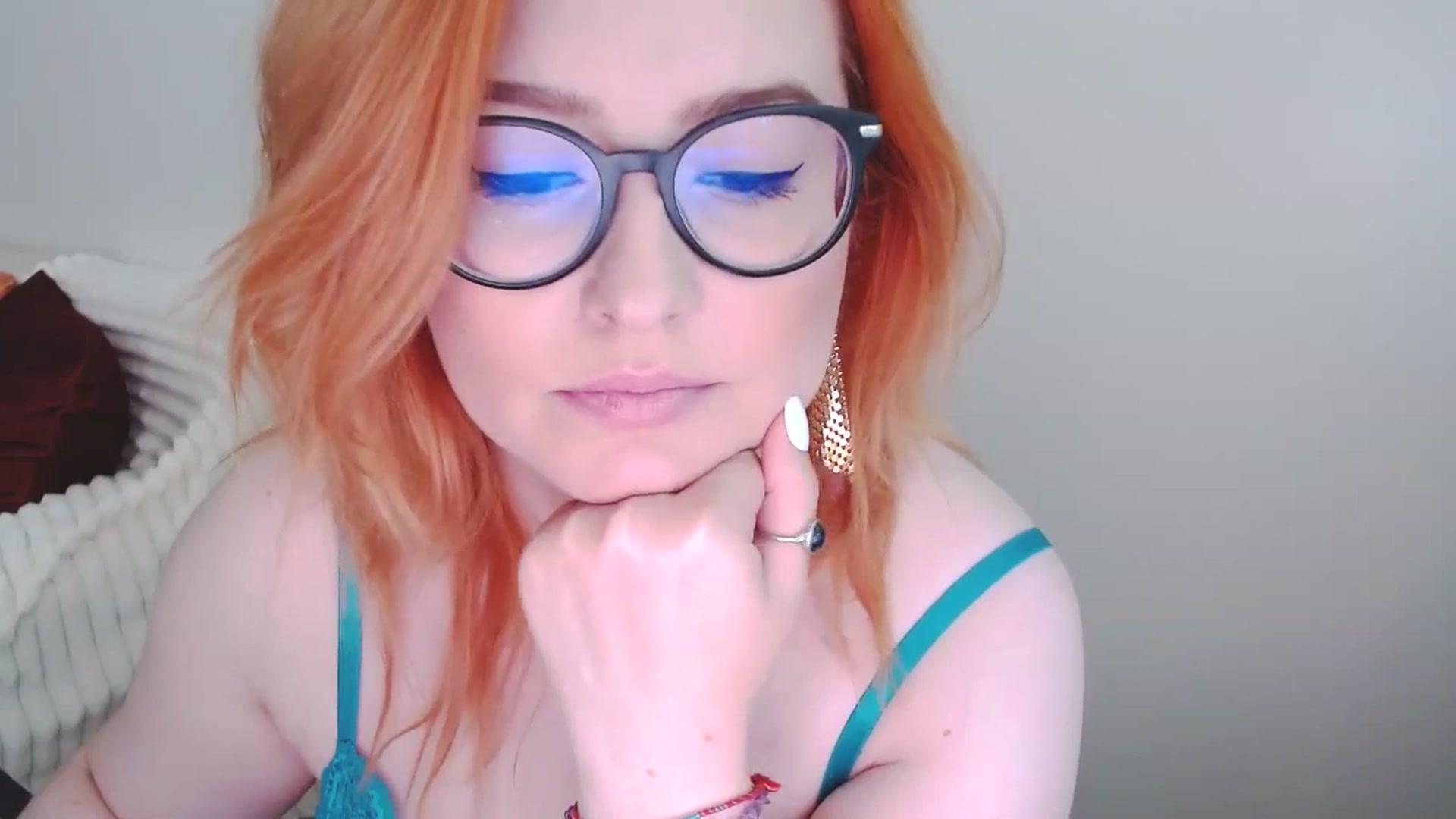 Gallery image thumbnail from EvaStar19's myfreecams stream on, 06/29/2025, 12:51 image 16 of 20