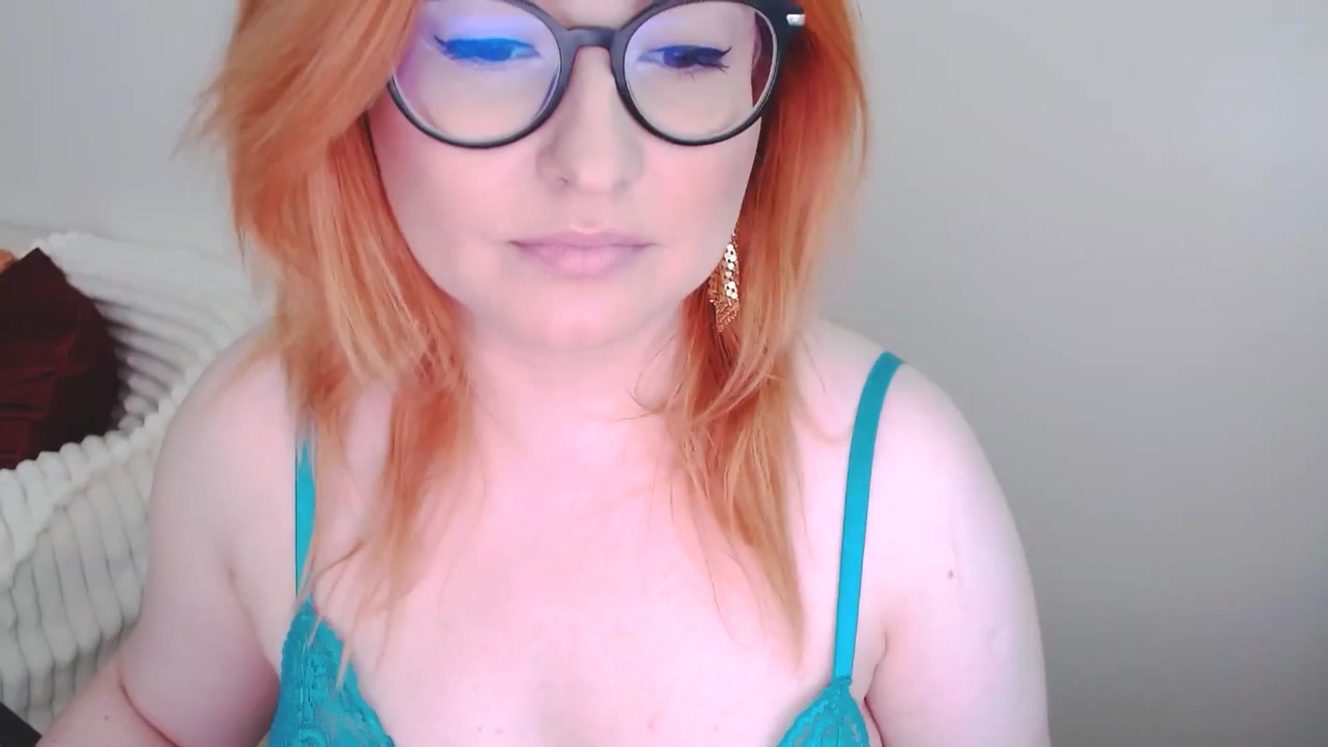 Gallery image thumbnail from EvaStar19's myfreecams stream on, 06/29/2025, 12:51 image 5 of 20