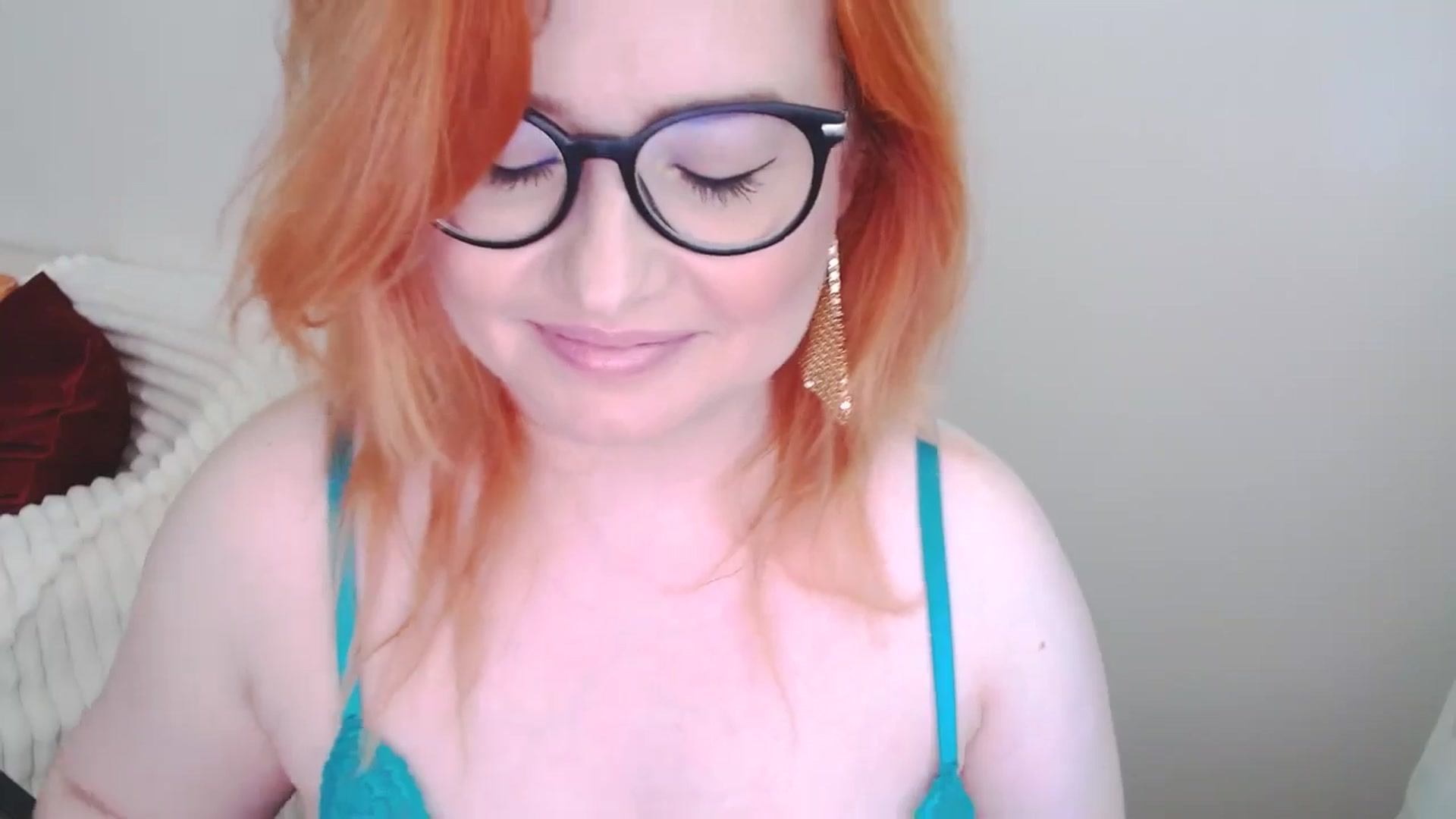 Gallery image thumbnail from EvaStar19's myfreecams stream on, 06/29/2025, 13:13 image 6 of 20