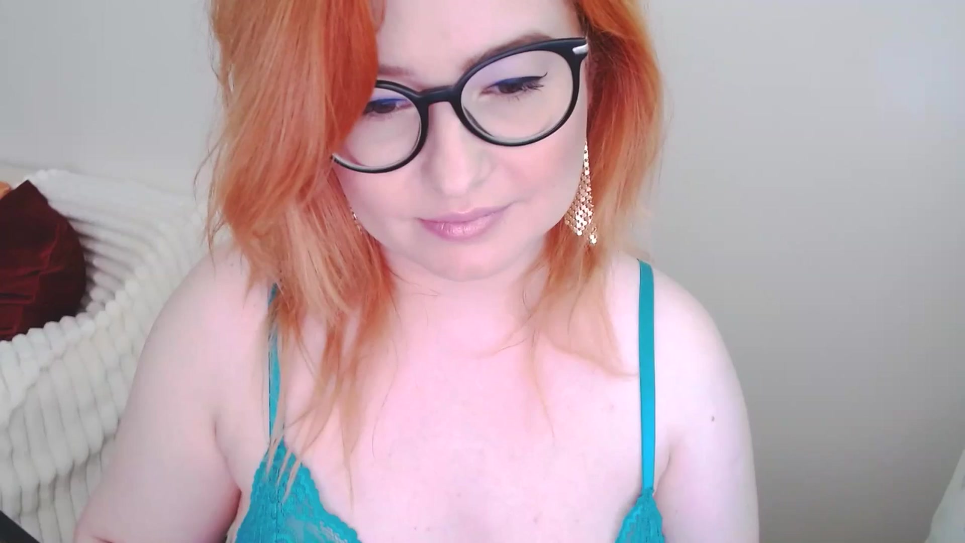 Gallery image thumbnail from EvaStar19's myfreecams stream on, 06/29/2025, 13:13 image 5 of 20