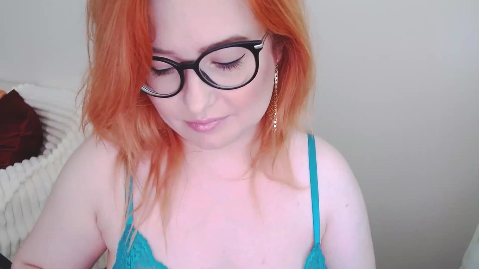 Gallery image thumbnail from EvaStar19's myfreecams stream on, 06/29/2025, 13:13 image 7 of 20