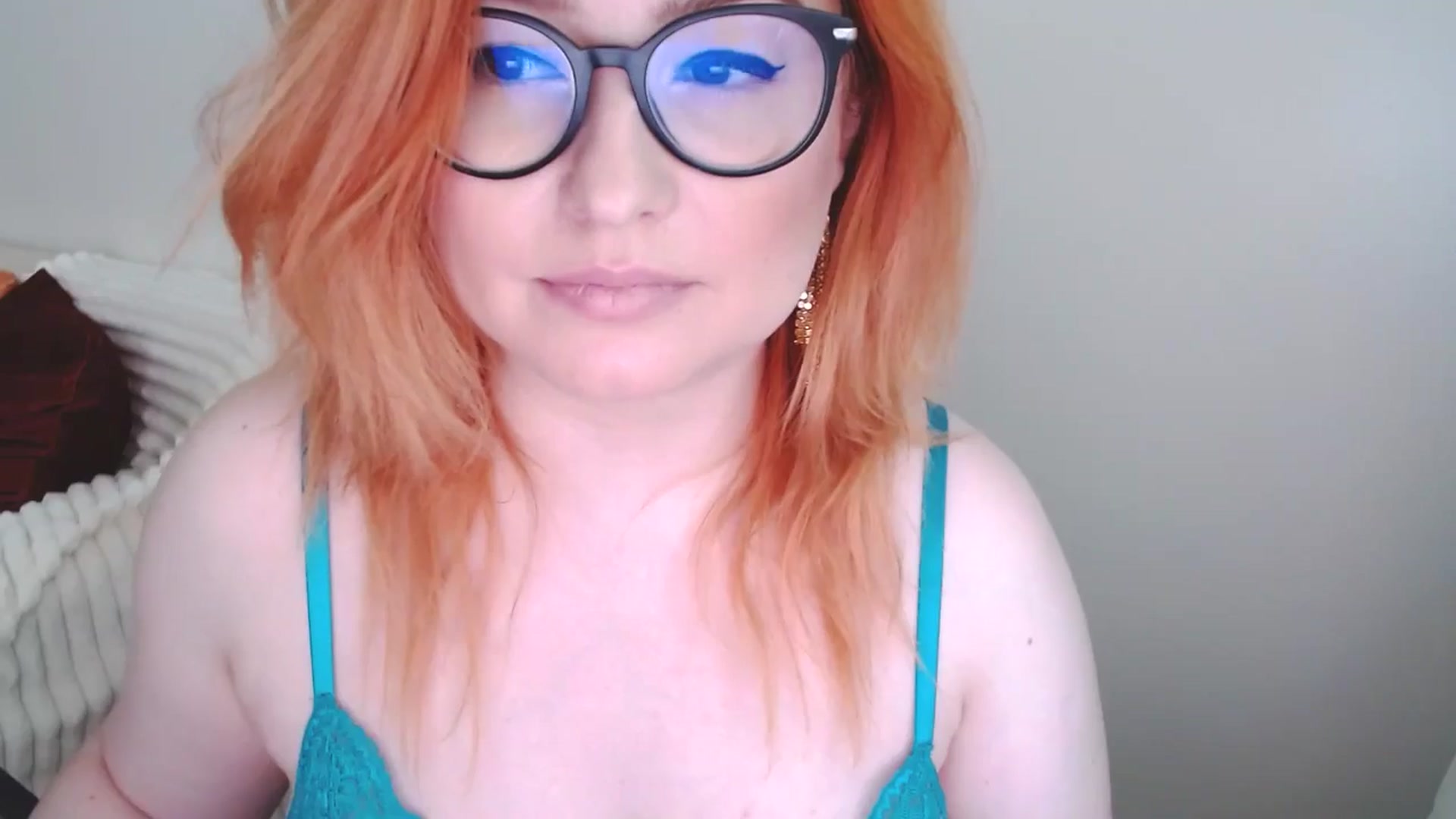 Gallery image thumbnail from EvaStar19's myfreecams stream on, 06/29/2025, 14:14 image 17 of 20