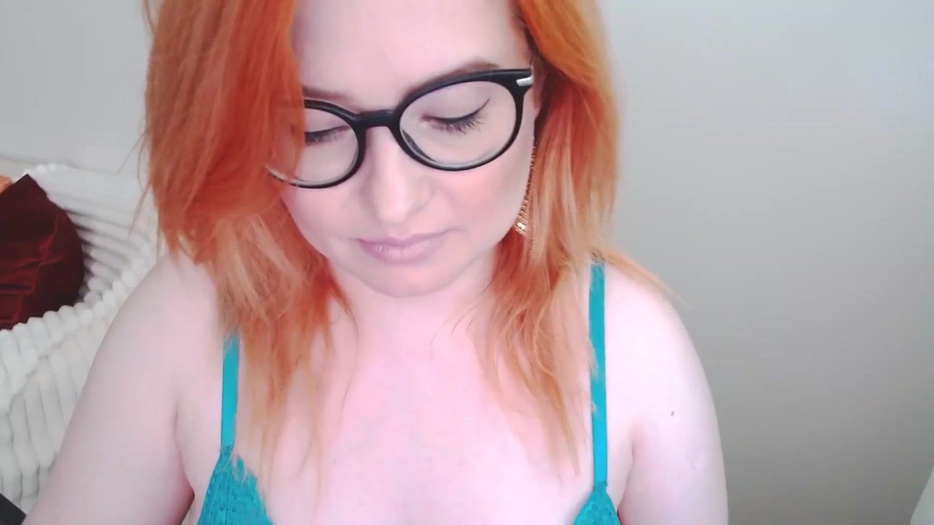 Gallery image thumbnail from EvaStar19's myfreecams stream on, 06/29/2025, 14:14 image 6 of 20