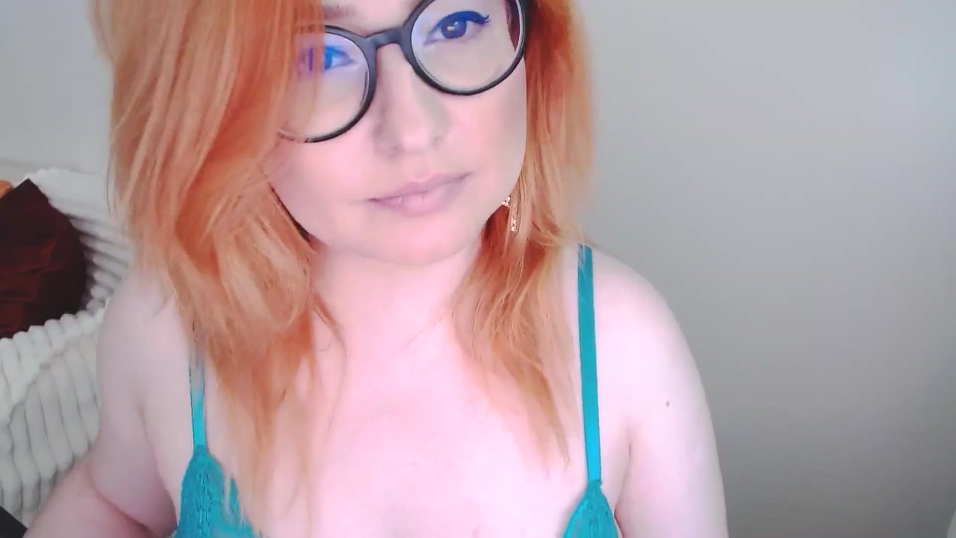 Gallery image thumbnail from EvaStar19's myfreecams stream on, 06/29/2025, 14:14 image 10 of 20