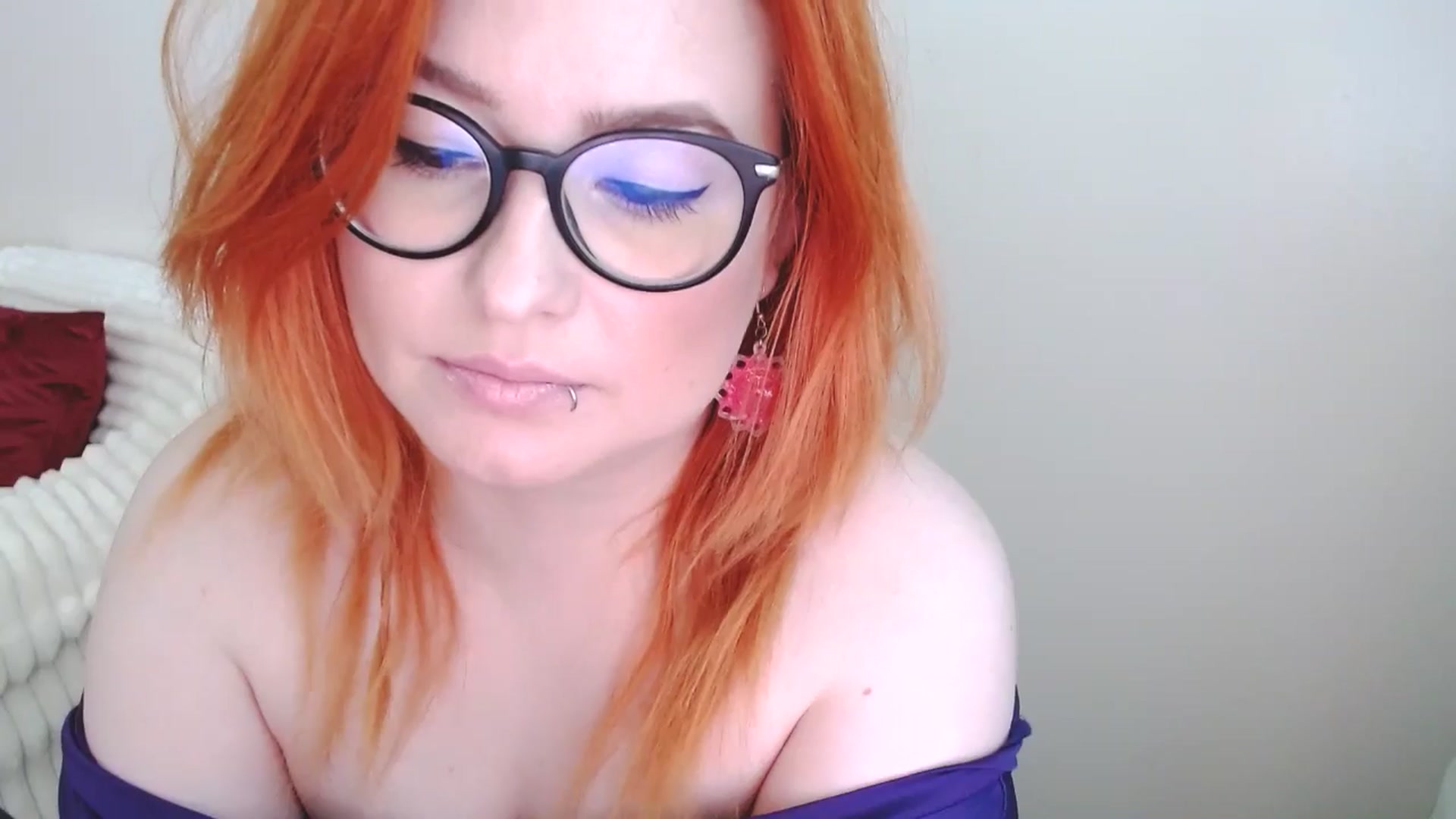 Gallery image thumbnail from EvaStar19's myfreecams stream on, 07/20/2025, 12:17 image 6 of 20