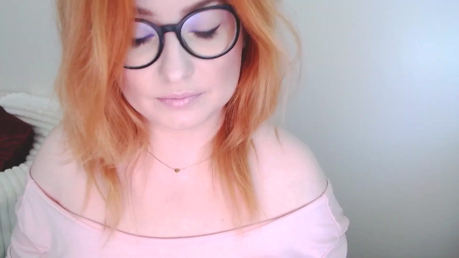 Gallery image thumbnail from EvaStar19's myfreecams stream on, 09/28/2025, 11:24 image 3 of 20
