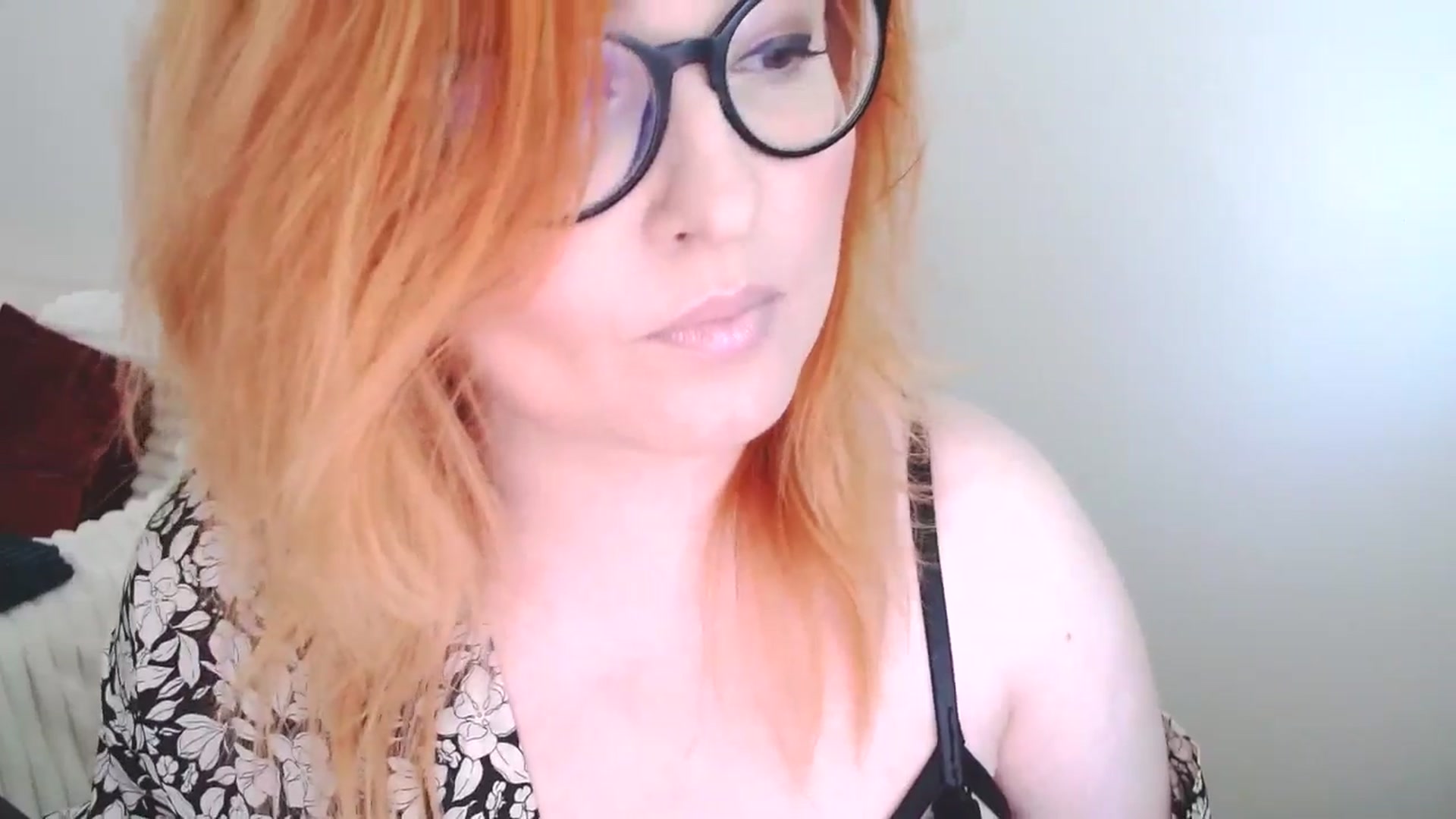 Gallery image thumbnail from EvaStar19's myfreecams stream on, 10/25/2025, 12:13 image 6 of 20