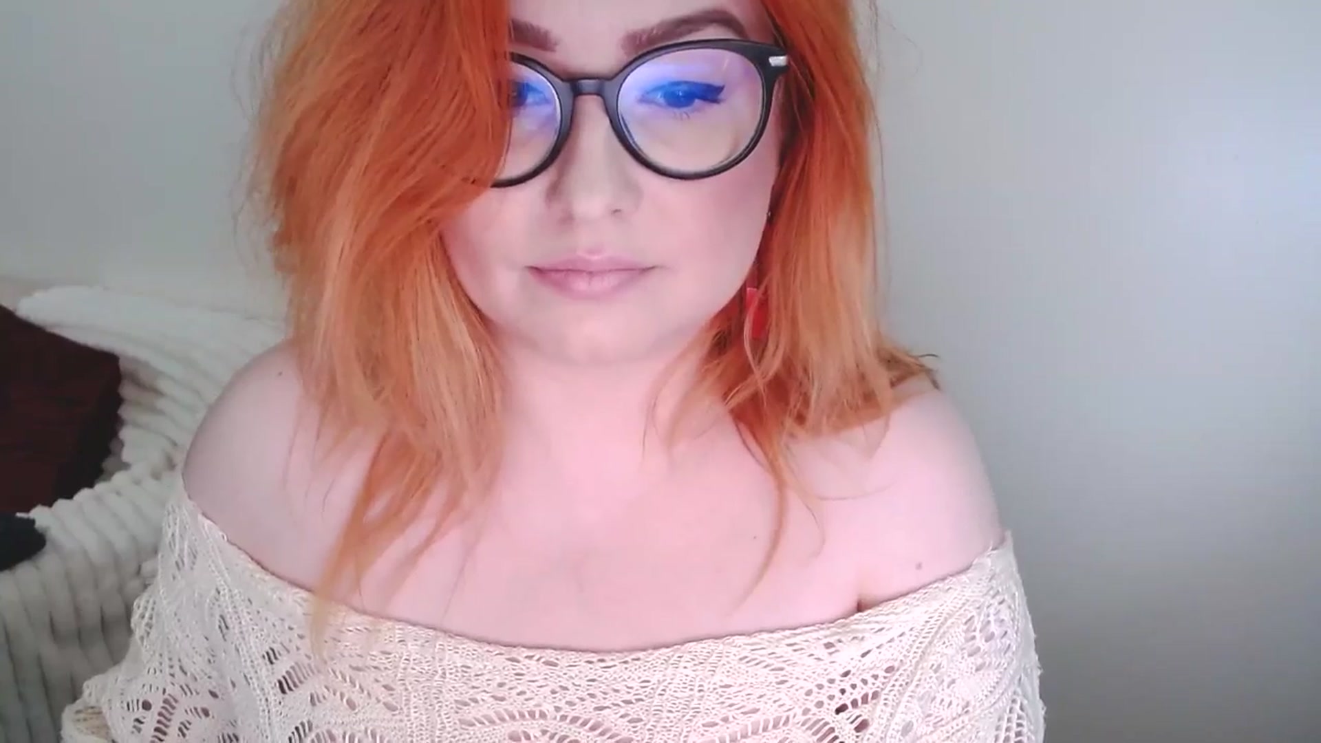 Gallery image thumbnail from EvaStar19's myfreecams stream on, 10/26/2025, 12:57 image 19 of 20