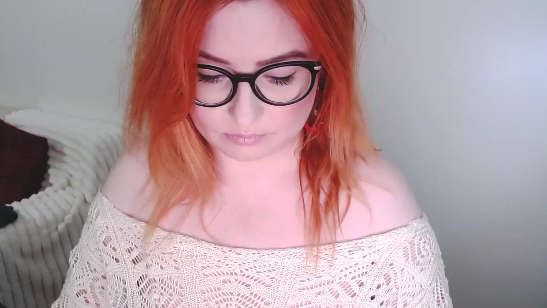 Gallery image thumbnail from EvaStar19's myfreecams stream on, 10/26/2025, 13:39 image 15 of 20