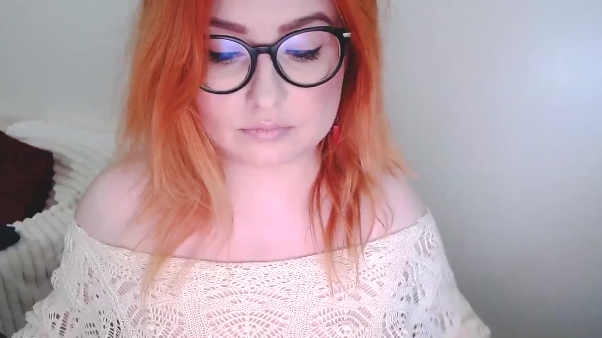 Gallery image thumbnail from EvaStar19's myfreecams stream on, 10/26/2025, 13:39 image 11 of 20