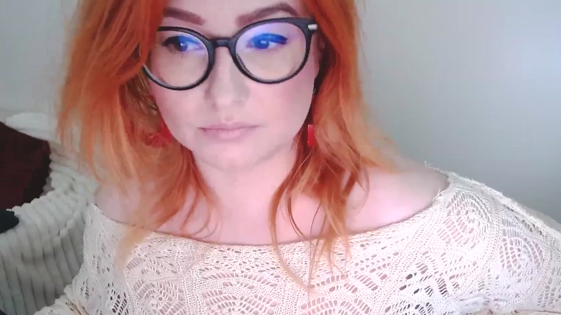 Gallery image thumbnail from EvaStar19's myfreecams stream on, 10/26/2025, 13:39 image 4 of 20