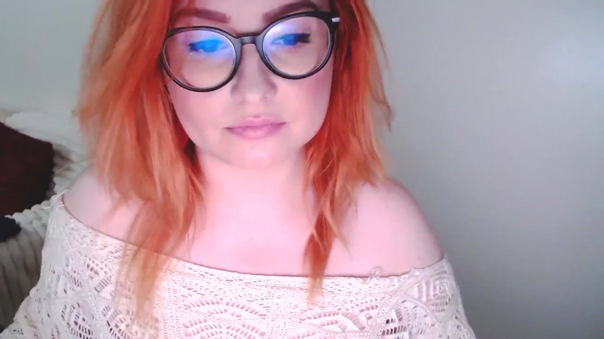 Gallery image thumbnail from EvaStar19's myfreecams stream on, 10/26/2025, 15:21 image 9 of 20