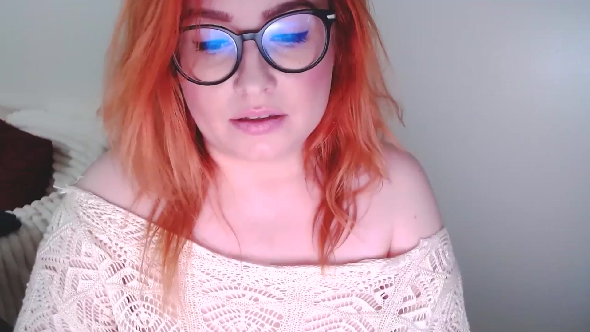 Gallery image thumbnail from EvaStar19's myfreecams stream on, 10/26/2025, 15:21 image 13 of 20