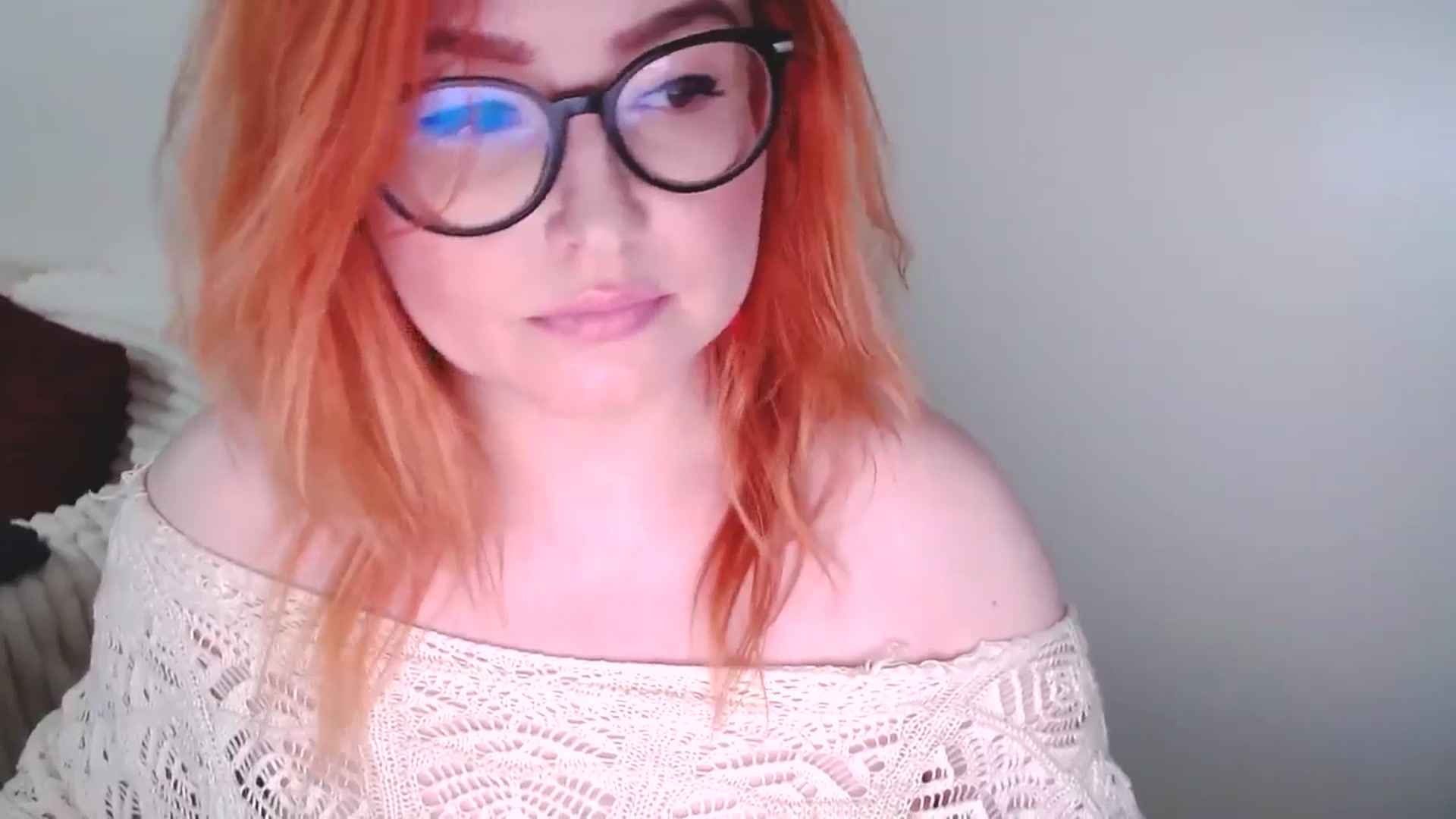 Gallery image thumbnail from EvaStar19's myfreecams stream on, 10/26/2025, 15:21 image 10 of 20