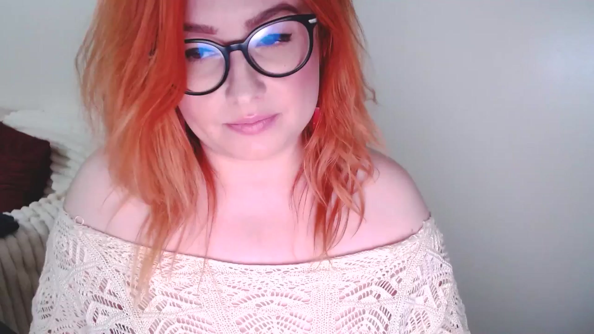 Gallery image thumbnail from EvaStar19's myfreecams stream on, 10/26/2025, 15:51 image 1 of 20