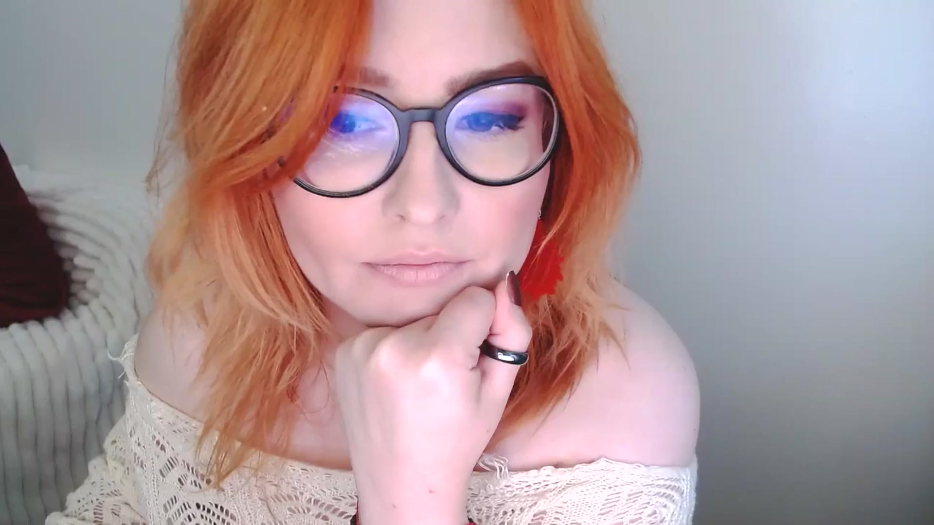 Gallery image thumbnail from EvaStar19's myfreecams stream on, 11/02/2025, 13:43 image 2 of 20