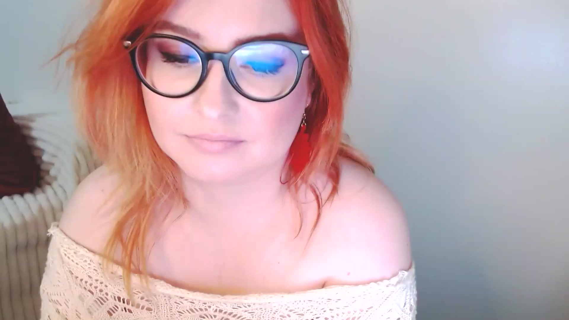 Gallery image thumbnail from EvaStar19's myfreecams stream on, 11/02/2025, 16:31 image 18 of 20