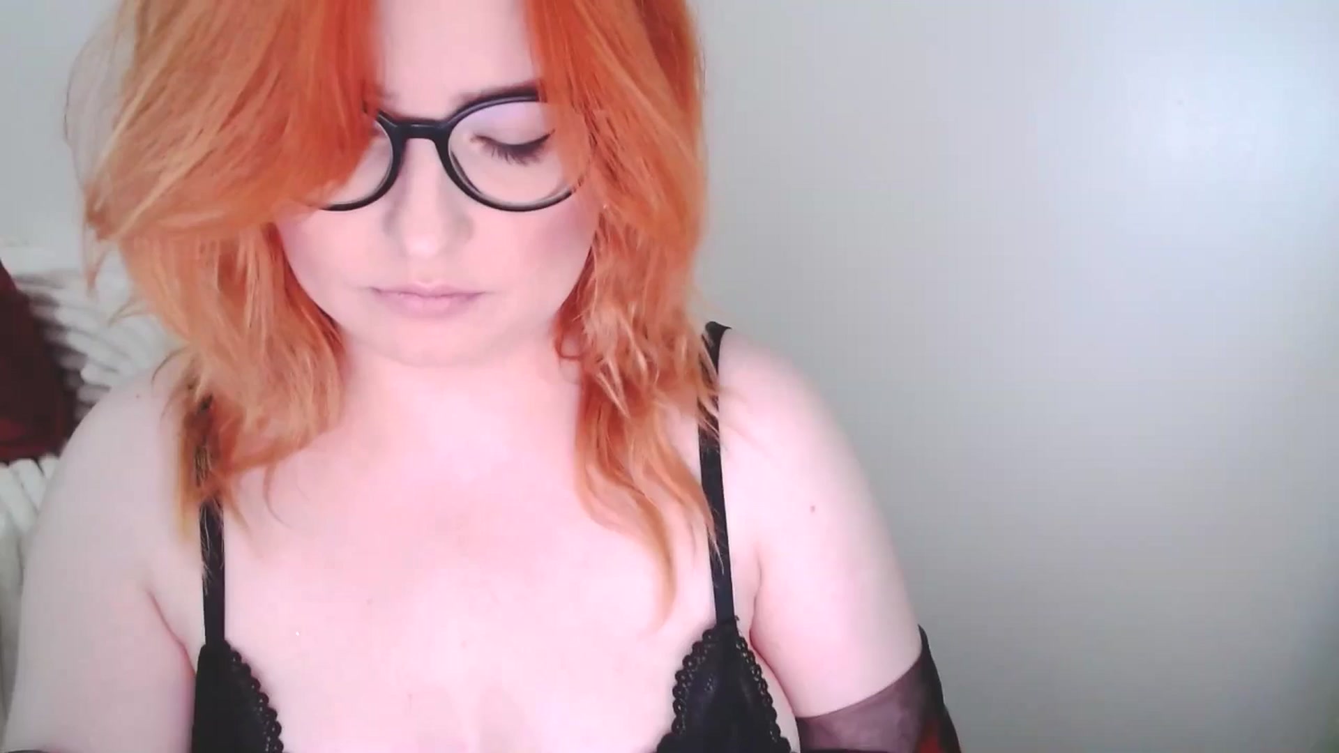 Gallery image thumbnail from EvaStar19's myfreecams stream on, 11/08/2025, 12:22 image 1 of 20