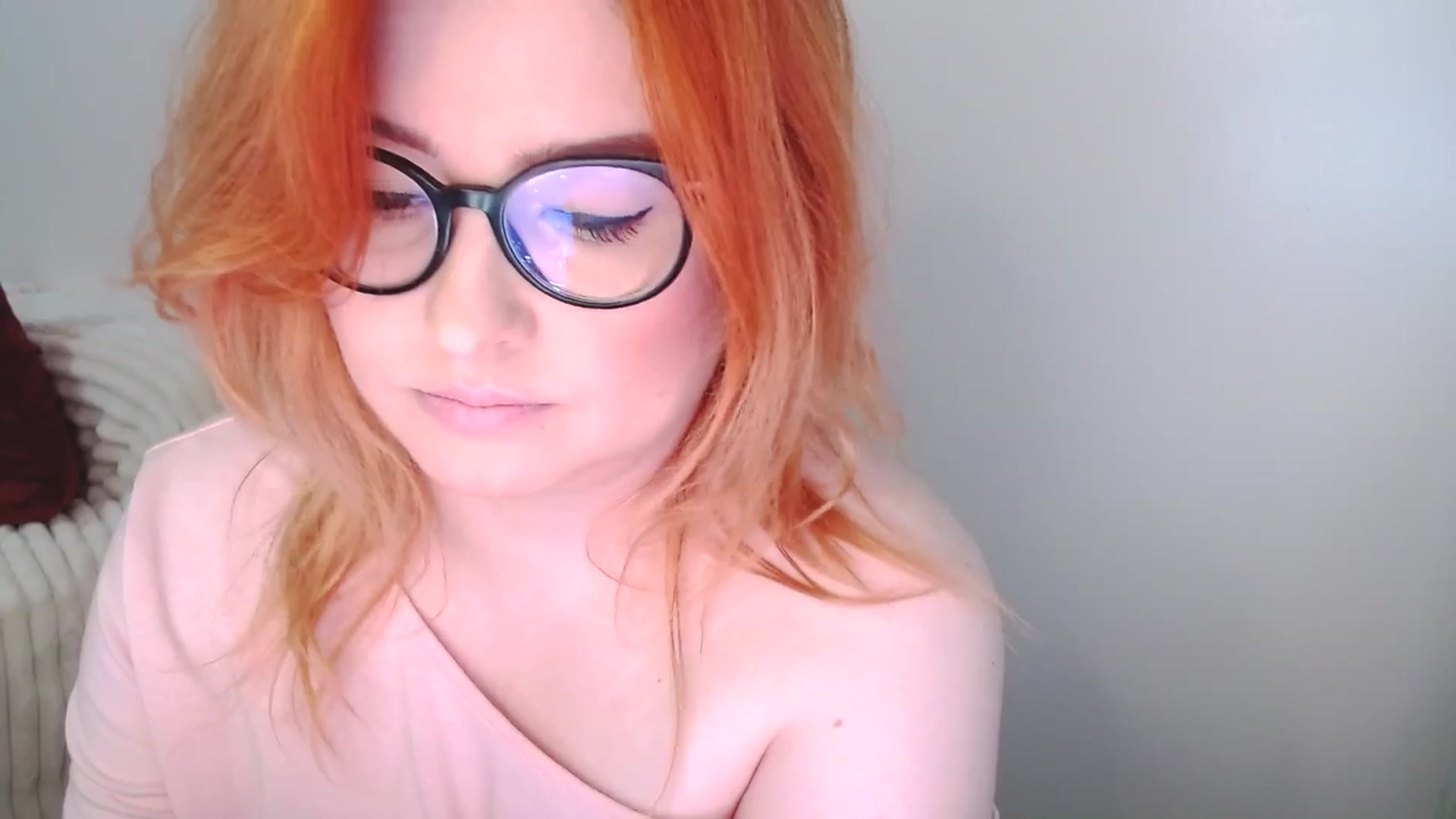 Gallery image thumbnail from EvaStar19's myfreecams stream on, 11/09/2025, 12:09 image 4 of 20