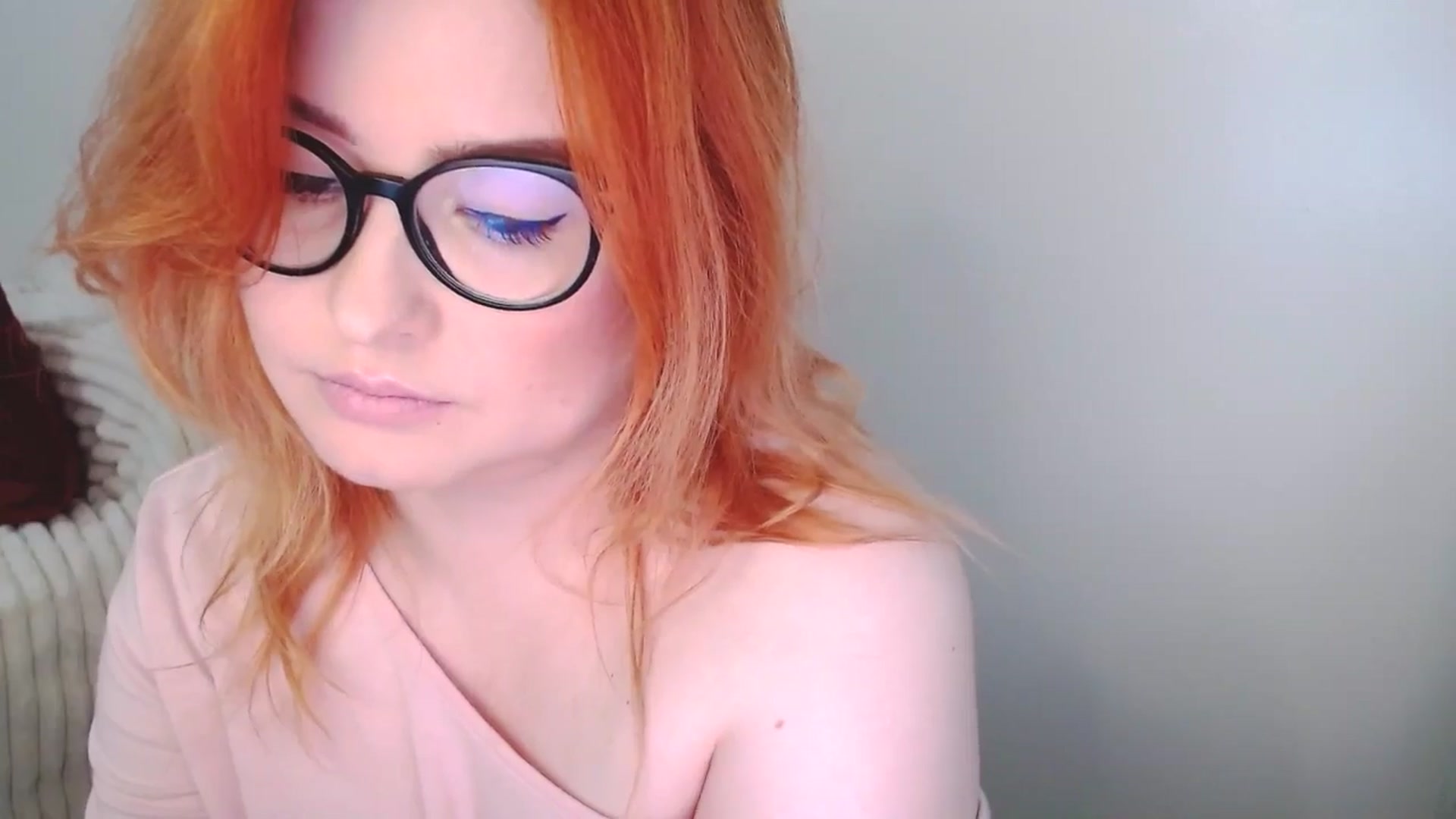 Gallery image thumbnail from EvaStar19's myfreecams stream on, 11/09/2025, 12:09 image 8 of 20
