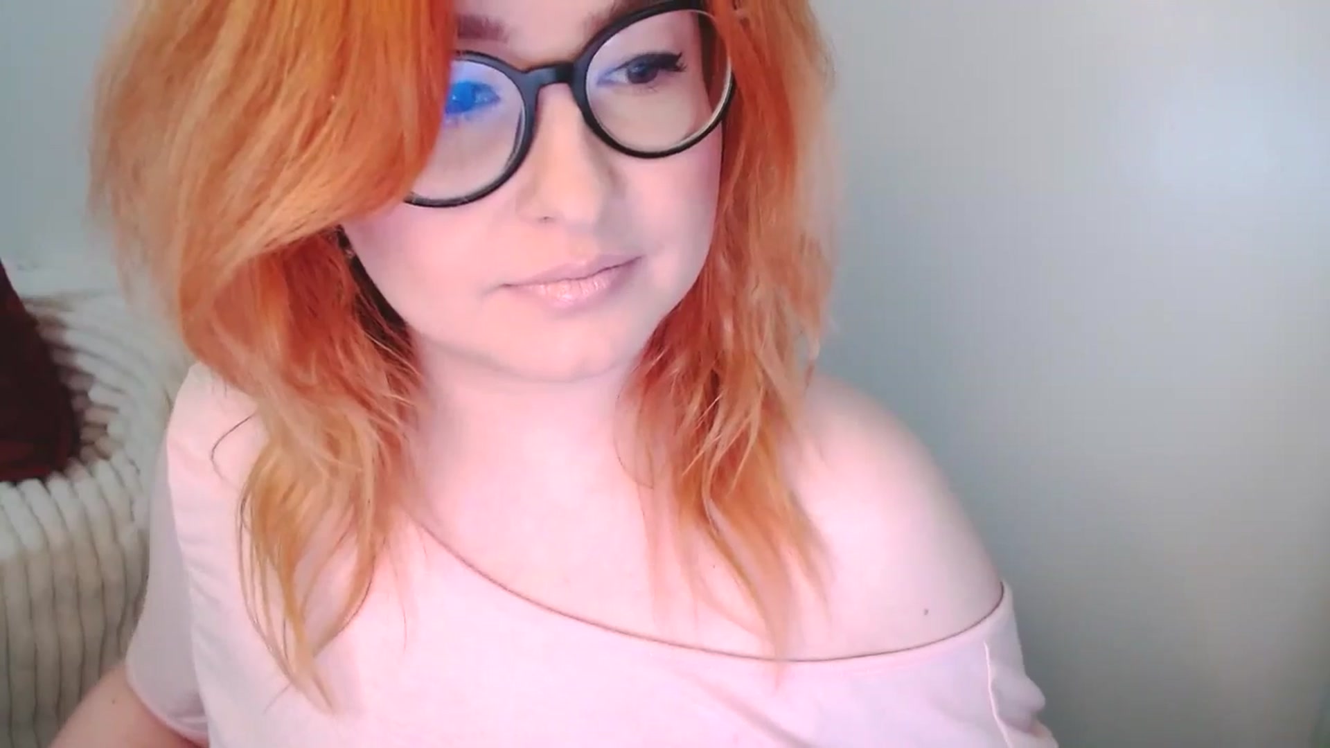 Gallery image thumbnail from EvaStar19's myfreecams stream on, 11/09/2025, 13:24 image 3 of 20