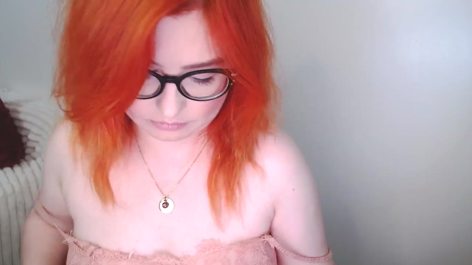 Gallery image thumbnail from EvaStar19's myfreecams stream on, 11/15/2025, 12:15 image 17 of 20
