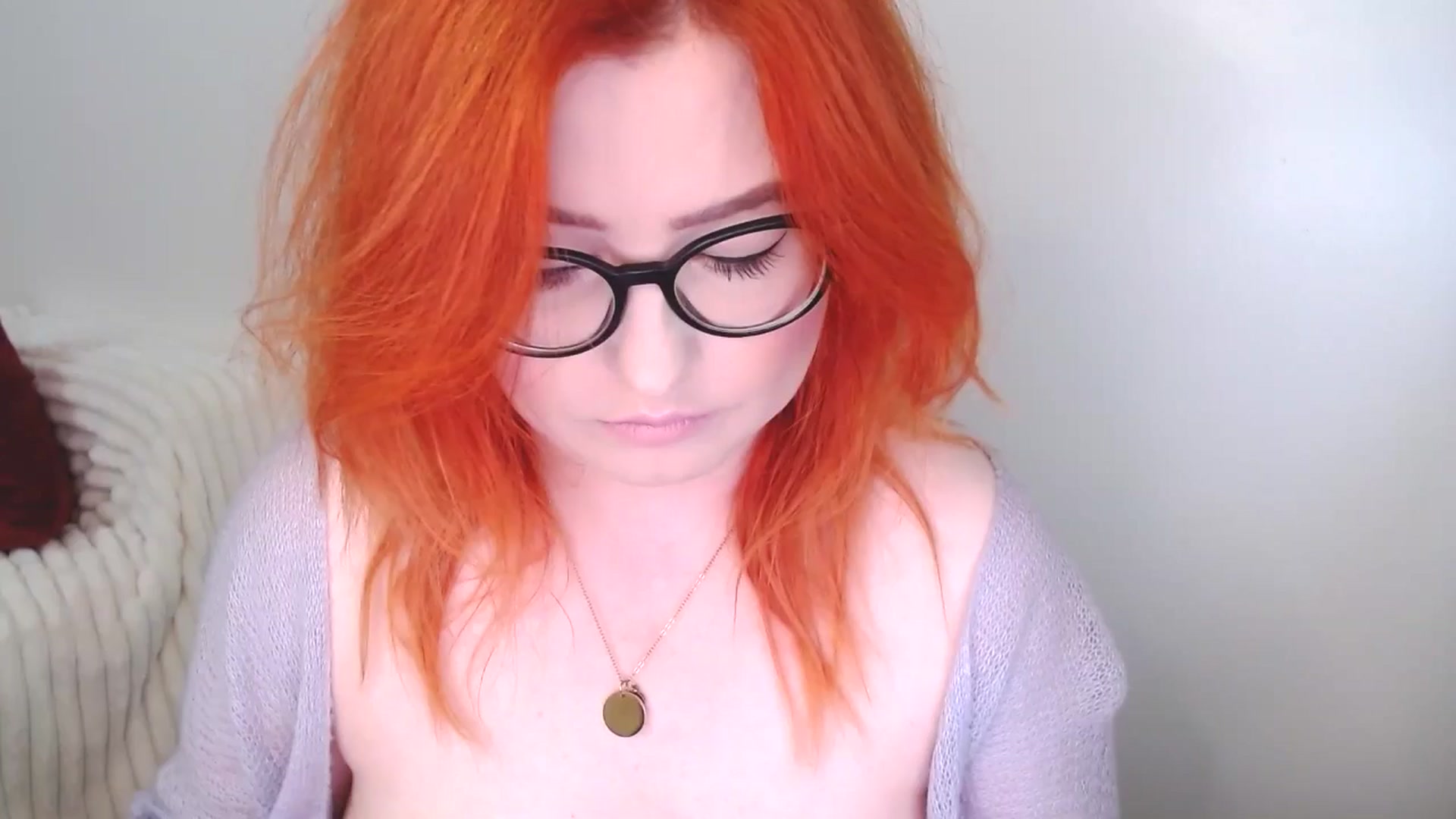 Gallery image thumbnail from EvaStar19's myfreecams stream on, 11/16/2025, 13:17 image 6 of 20