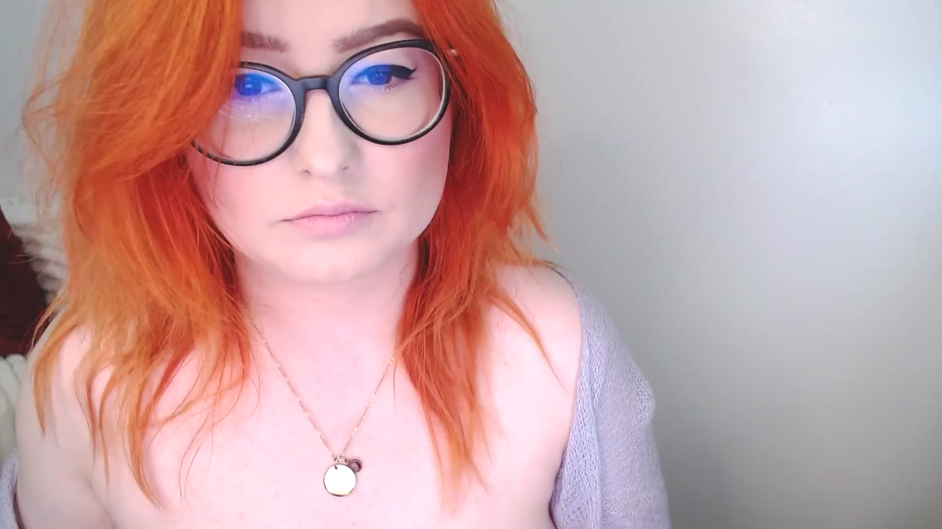 Gallery image thumbnail from EvaStar19's myfreecams stream on, 11/16/2025, 13:17 image 7 of 20