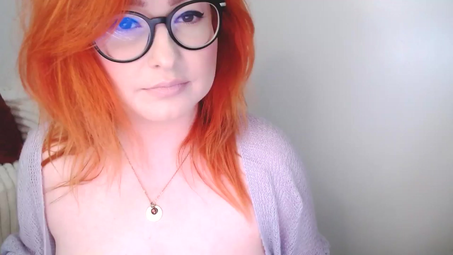 Gallery image thumbnail from EvaStar19's myfreecams stream on, 11/16/2025, 13:17 image 16 of 20