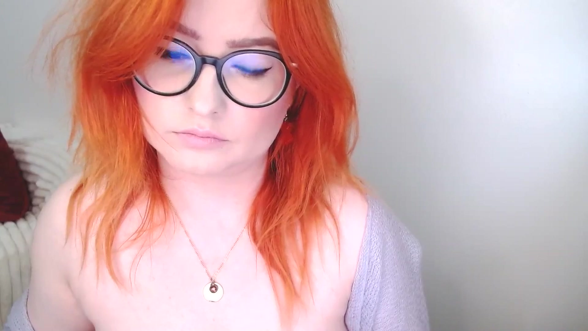 Gallery image thumbnail from EvaStar19's myfreecams stream on, 11/16/2025, 13:17 image 9 of 20