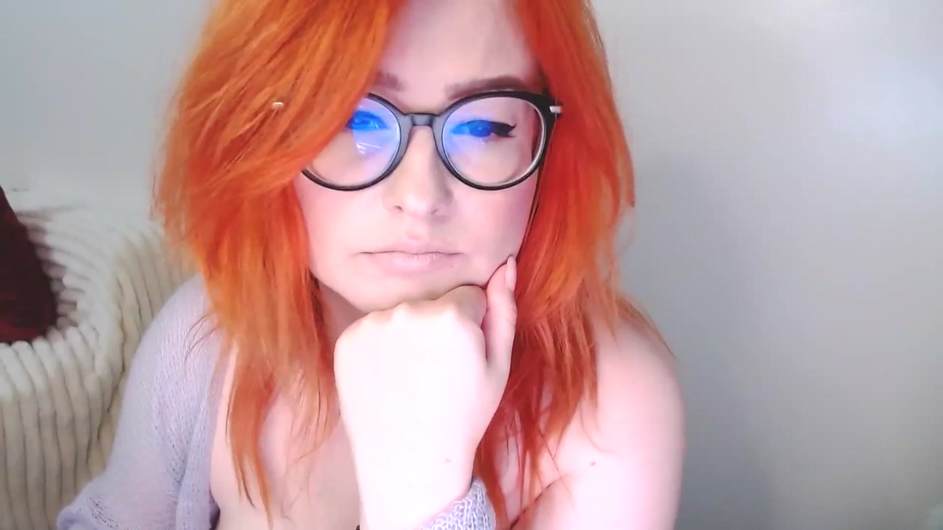 Gallery image thumbnail from EvaStar19's myfreecams stream on, 11/16/2025, 16:33 image 2 of 20