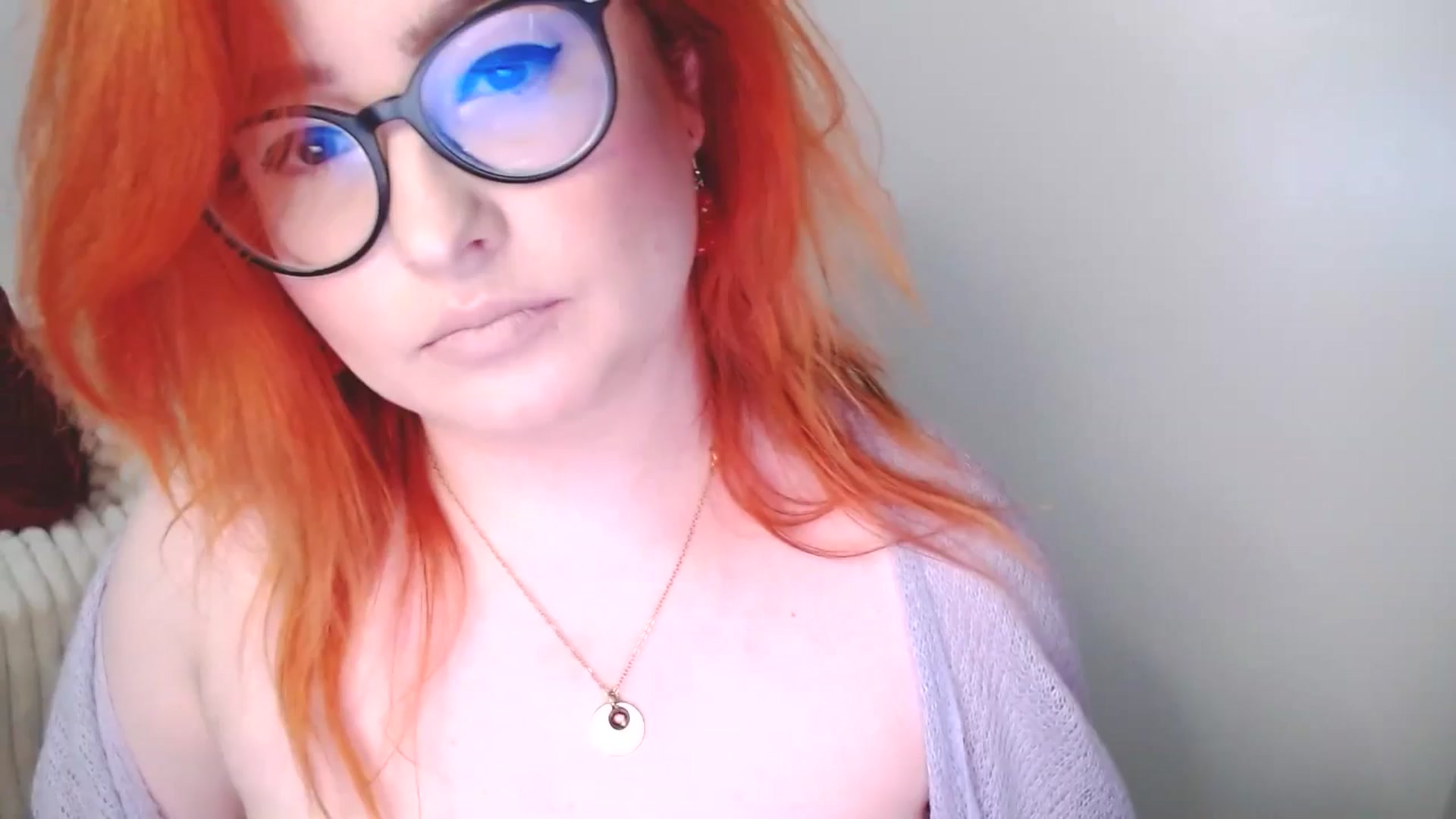 Gallery image thumbnail from EvaStar19's myfreecams stream on, 11/16/2025, 16:33 image 5 of 20