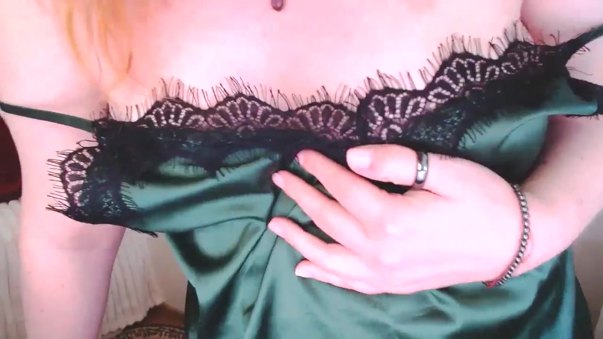 Gallery image thumbnail from EvaStar19's myfreecams stream on, 11/22/2025, 13:25 image 5 of 20