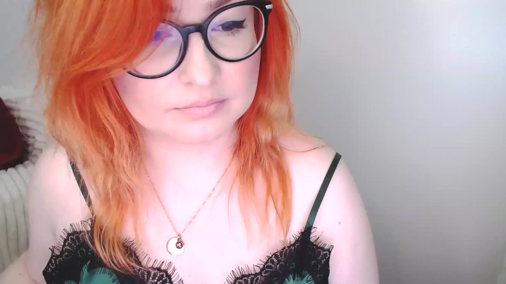 Gallery image thumbnail from EvaStar19's myfreecams stream on, 11/22/2025, 13:25 image 19 of 20