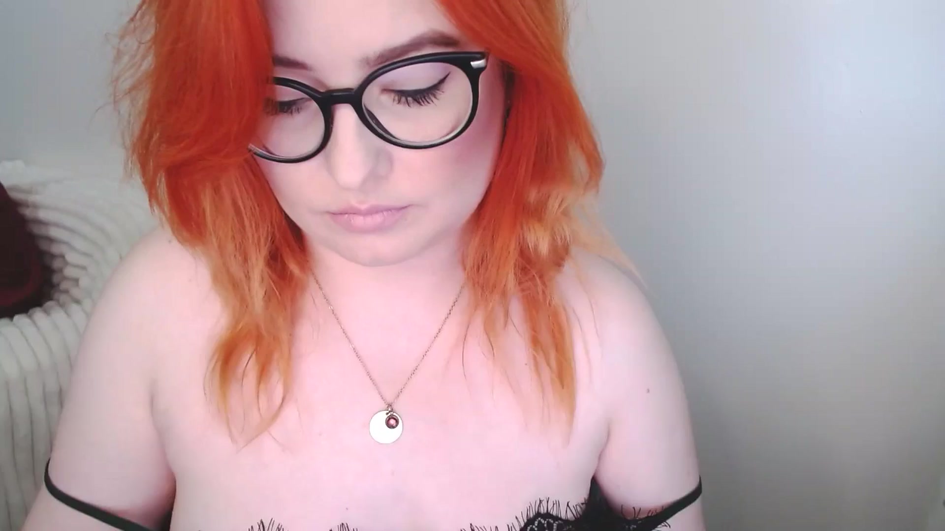 Gallery image thumbnail from EvaStar19's myfreecams stream on, 11/22/2025, 13:25 image 6 of 20