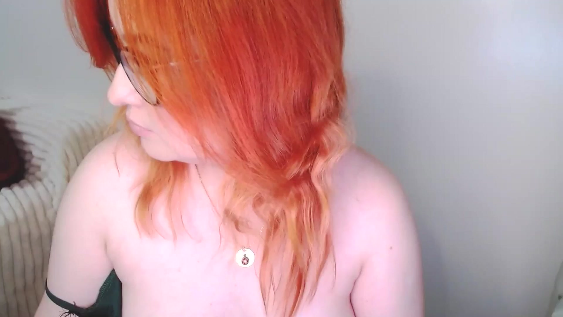 Gallery image thumbnail from EvaStar19's myfreecams stream on, 11/22/2025, 15:22 image 16 of 20