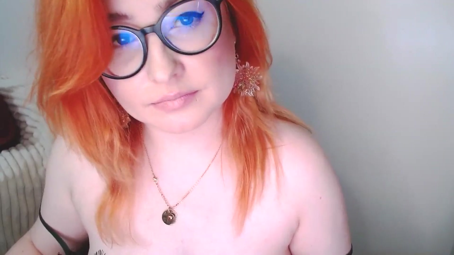 Gallery image thumbnail from EvaStar19's myfreecams stream on, 11/22/2025, 17:17 image 8 of 20