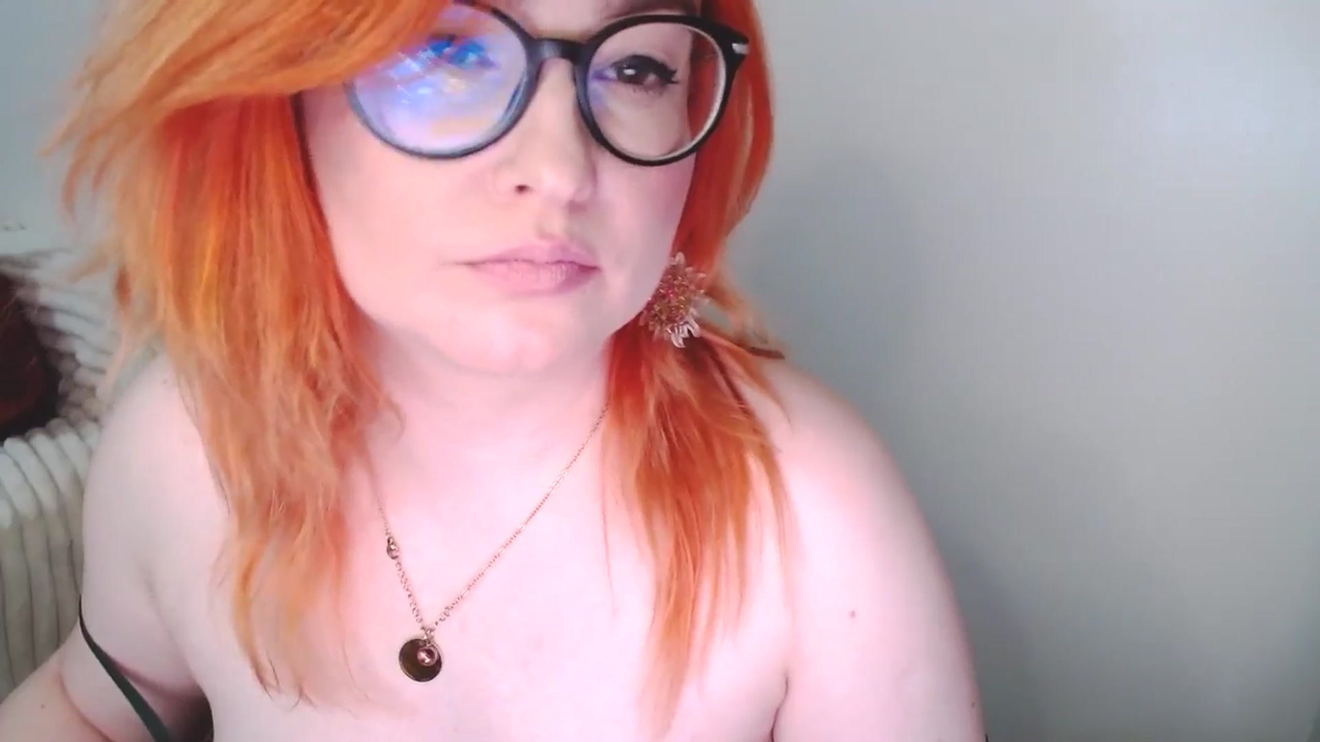 Gallery image thumbnail from EvaStar19's myfreecams stream on, 11/22/2025, 17:17 image 9 of 20