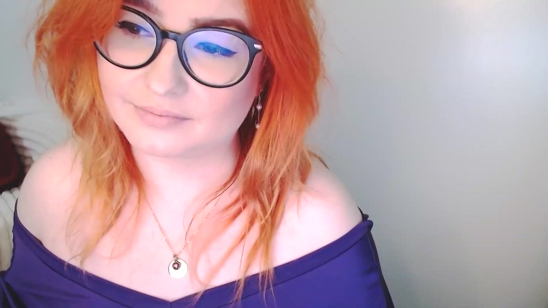 Gallery image thumbnail from EvaStar19's myfreecams stream on, 11/23/2025, 14:04 image 6 of 20